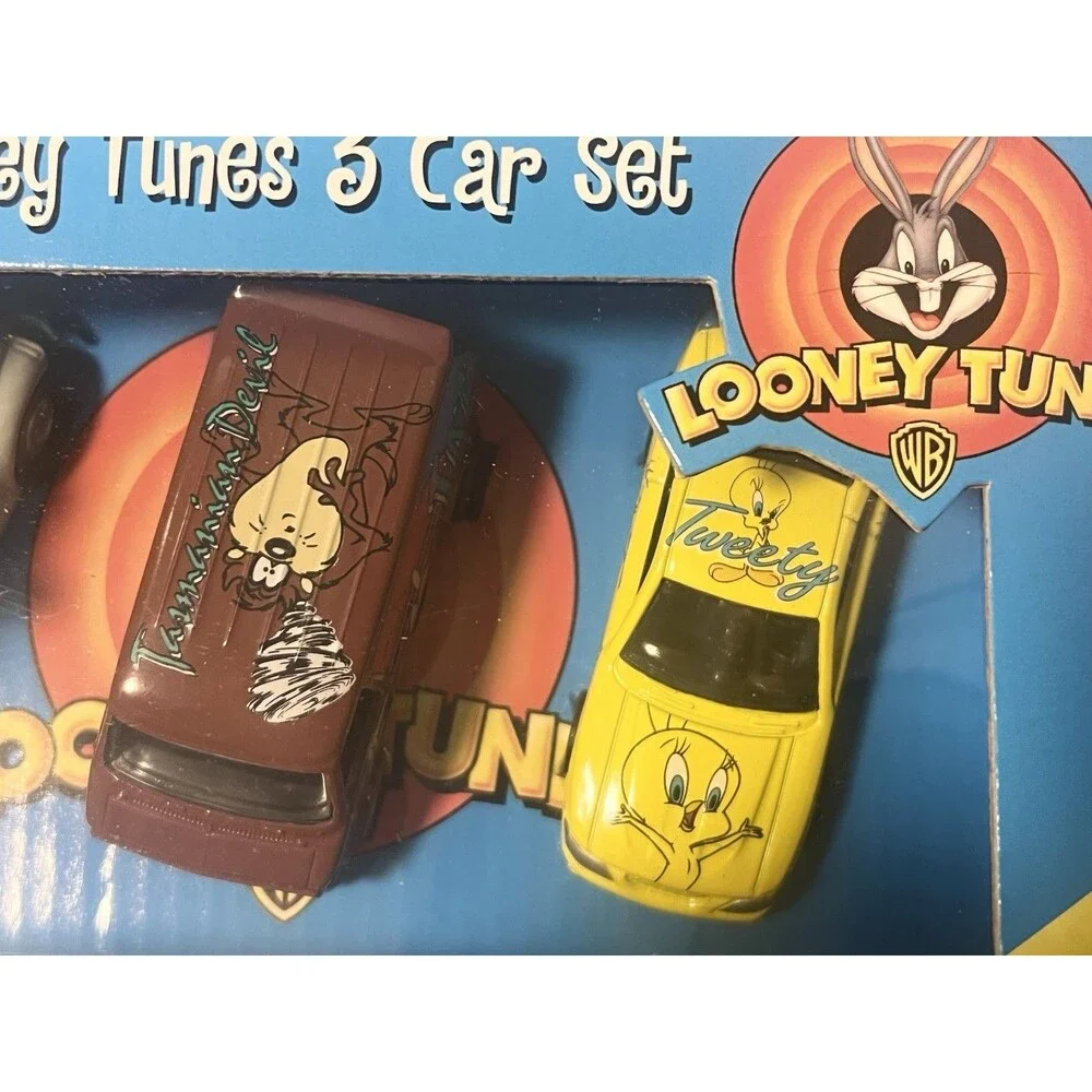 Vintage 2002 Racing Champions Looney Tunes 3 Car Set Bugs Bunny Taz Tweety NEW